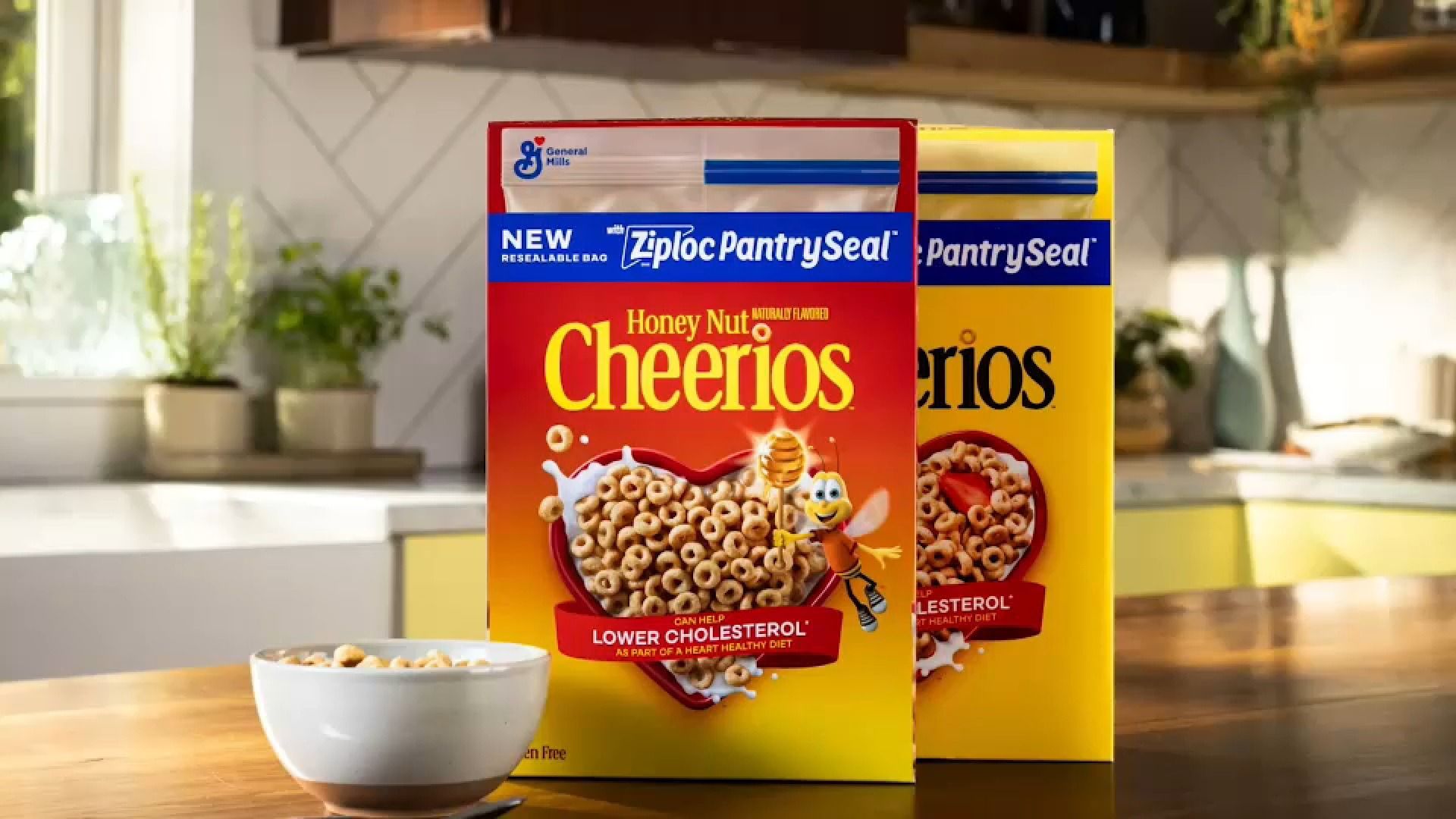 Cheerios teams up with Ziploc to add resealable bag to cereal boxes
— Oak Park Sports news