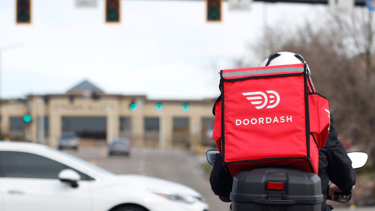 DoorDash offers $17 billion for Instacart in what would be a big consolidation for grocery delivery
       — Oak Park Business news
